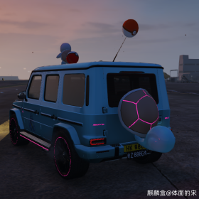 奔驰G63杰尼龟飞车